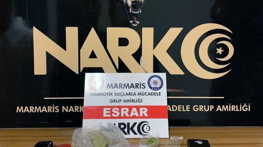 Muğla&rsquo;da 5 uyuşturucu operasyonunda 2 g&ouml;zaltı