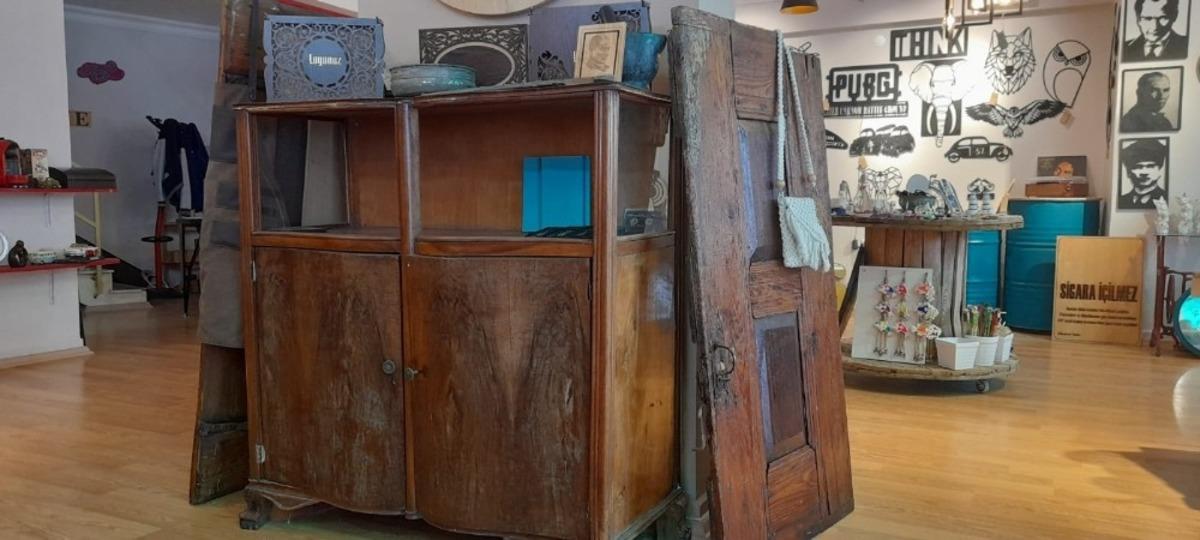 Ahşap &uuml;r&uuml;nleri yepyeni bir dokunuşla geri d&ouml;n&uuml;şt&uuml;r&uuml;yor