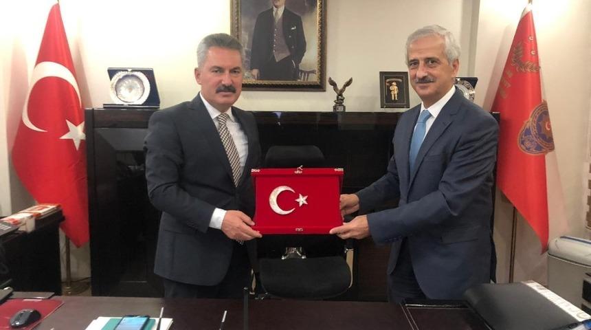 Genel M&uuml;d&uuml;r Dikmen&rsquo;den Emniyet M&uuml;d&uuml;r&uuml; Karabağ&rsquo;a ziyaret