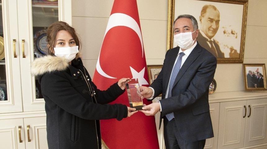 Ağrı İbrahim &Ccedil;e&ccedil;en &Uuml;niversitesi&rsquo;nden D&uuml;nya Bilim Sıralamasına