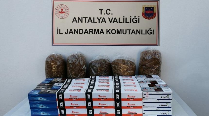 Antalya’da jandarmadan açıkta tütün ve makaron satanlara ceza