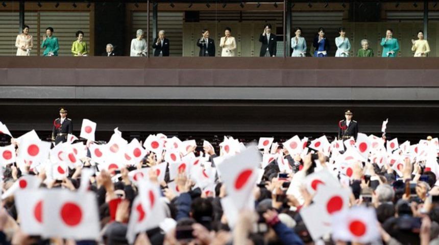 Japon Kraliyet Ailesi 30 yıl sonra ilk kez halkı selamlamayacak