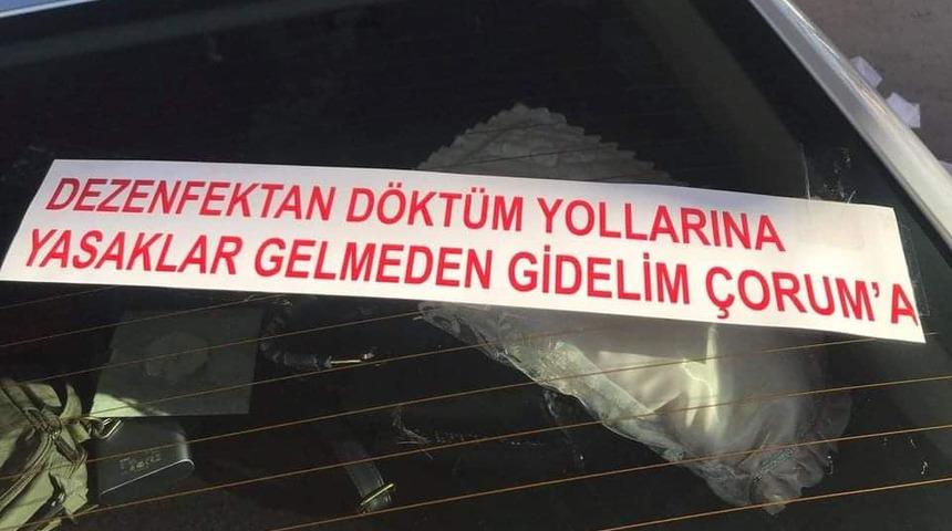 Çorum'da ilginç düğün: Damat, gelin aracının arkasına 'Dezenfektan döktüm yollarına' yazdırdı