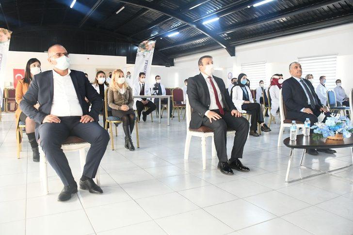 Aksaray Bilim Teknik Koleji öğretmenlerine uzaktan eğitim semineri G3