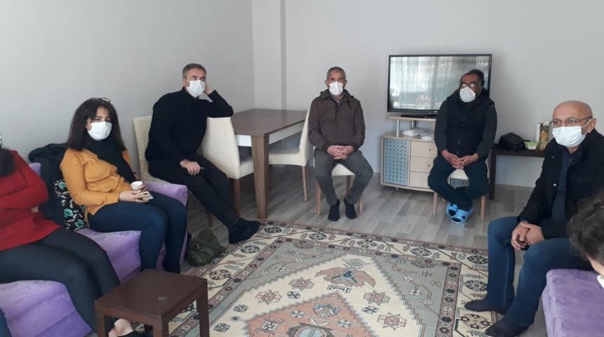 PKK'lı teröristin ailesine taziyeye giden HDP'li milletvekili Alican Önlü hakkında soruşturma