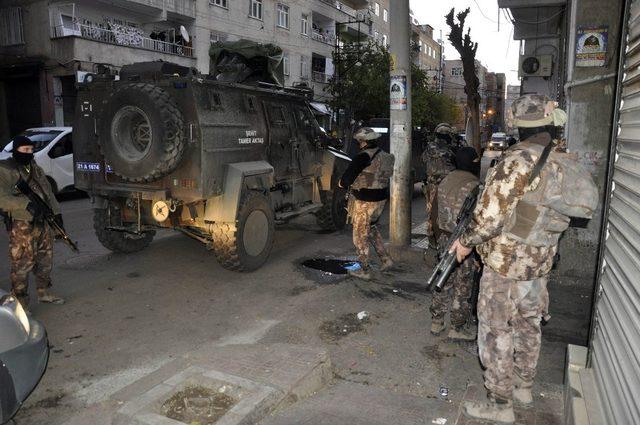 6 ilde PKK’nın gençlik yapılanmasına şafak operasyonu: 24 gözaltı