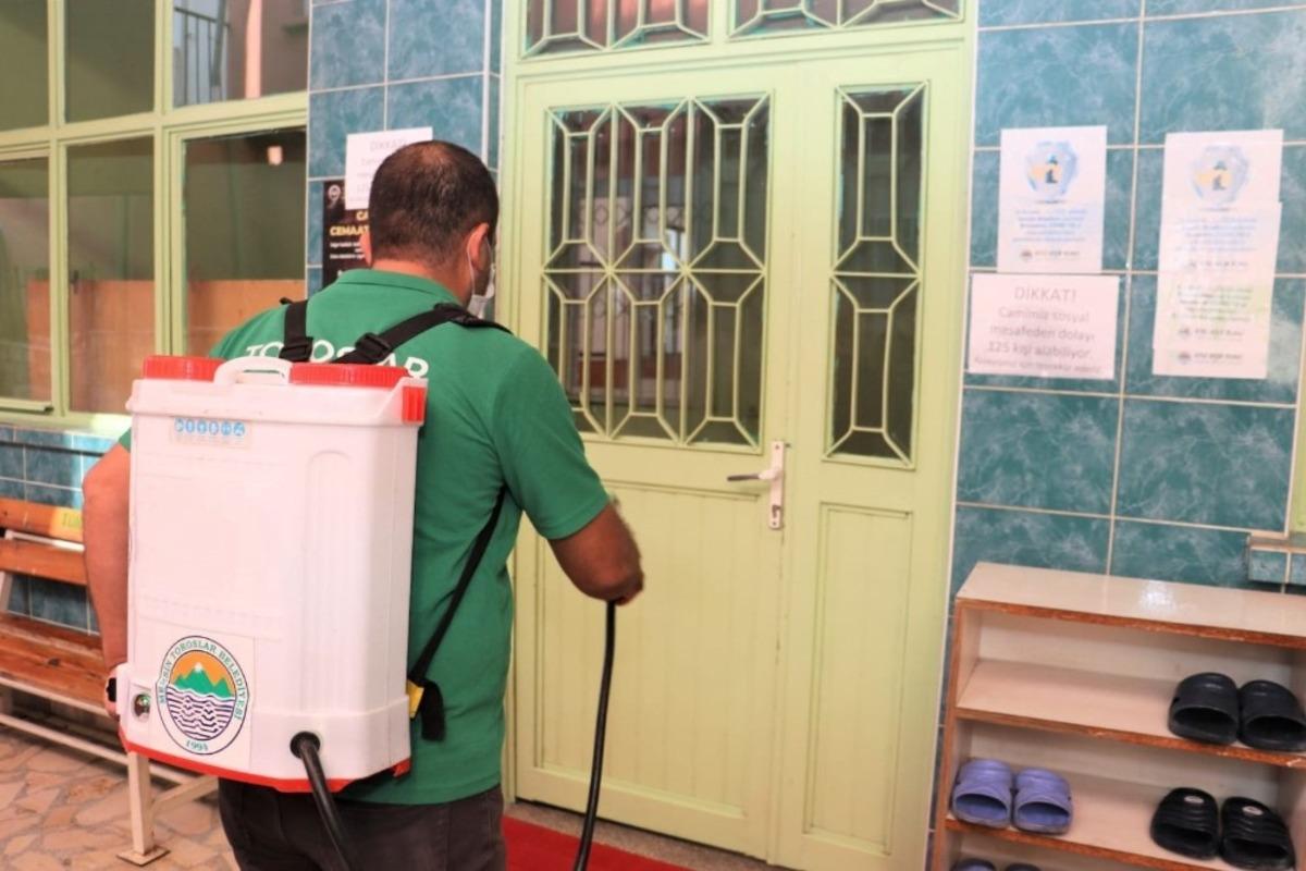 Toroslar&rsquo;da dezenfekte ve temizlik &ccedil;alışmaları artırıldı