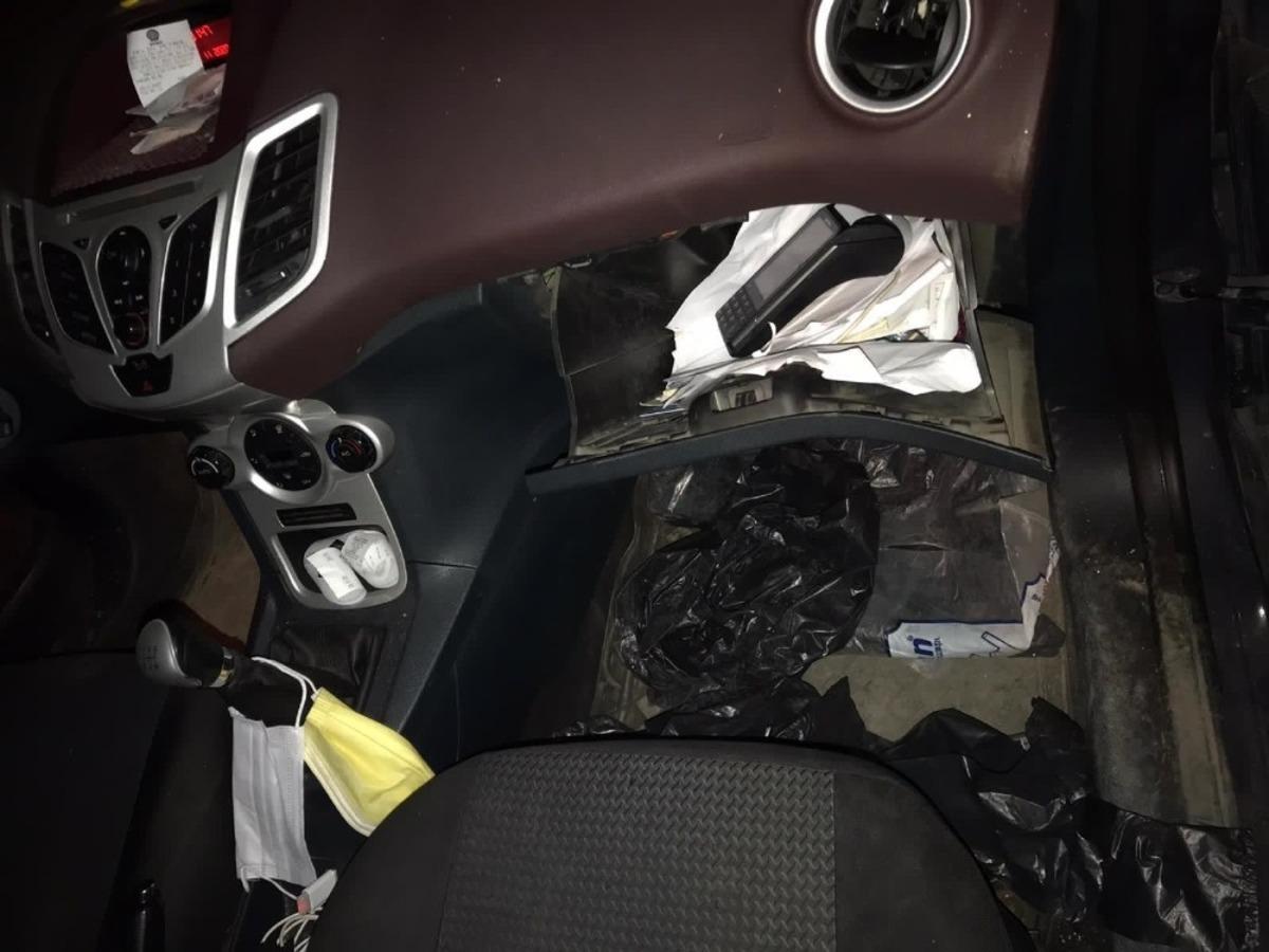 Ara&ccedil;La evlere i&ccedil;ki servisi yapan ş&uuml;pheliler yakalandı