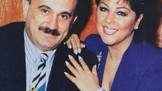 Safiye Soyman  Faik Öztürk'le 20 yıl önce çekilen fotoğrafını paylaştı