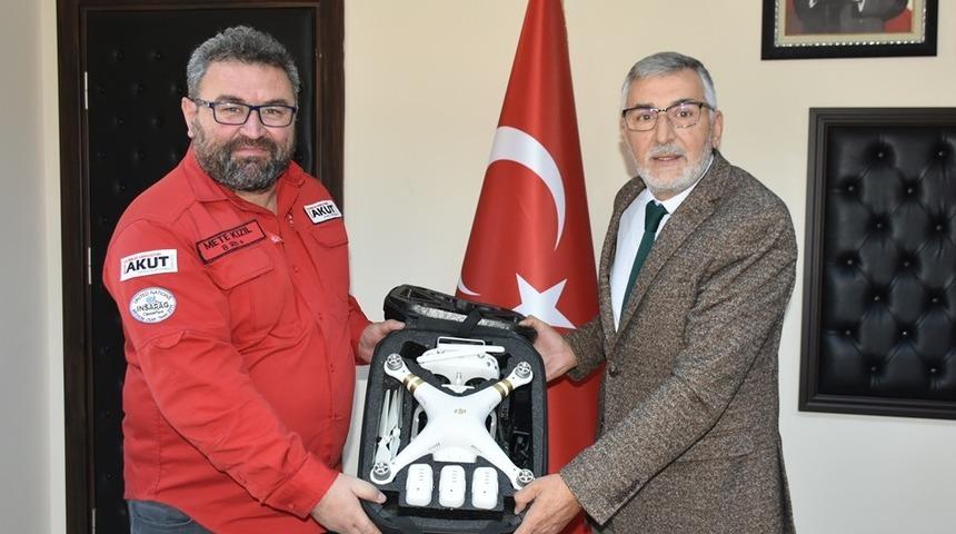 İn&ouml;n&uuml; Belediyesinden AKUT&rsquo;a destek