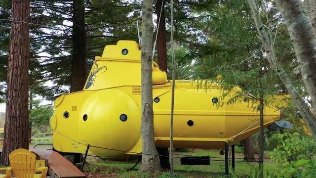 Şuna bakın! Şehrin gürültüsünden kaçan çiftin denizaltı evi şaşırtıyor