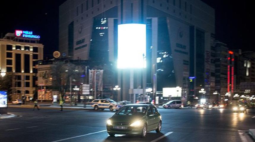 Bu akşam sokağa çıkma yasağı var mı? Hafta sonu sokağa çıkma yasağı ne zaman başlıyor? 28-29 Kasım sokağa çıkma yasağı saatleri