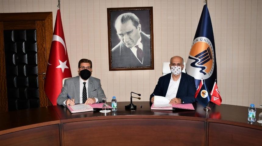 Mersin &Uuml;niversitesi ile Mersin İŞKUR arasında işbirliği protokol&uuml; imzalandı