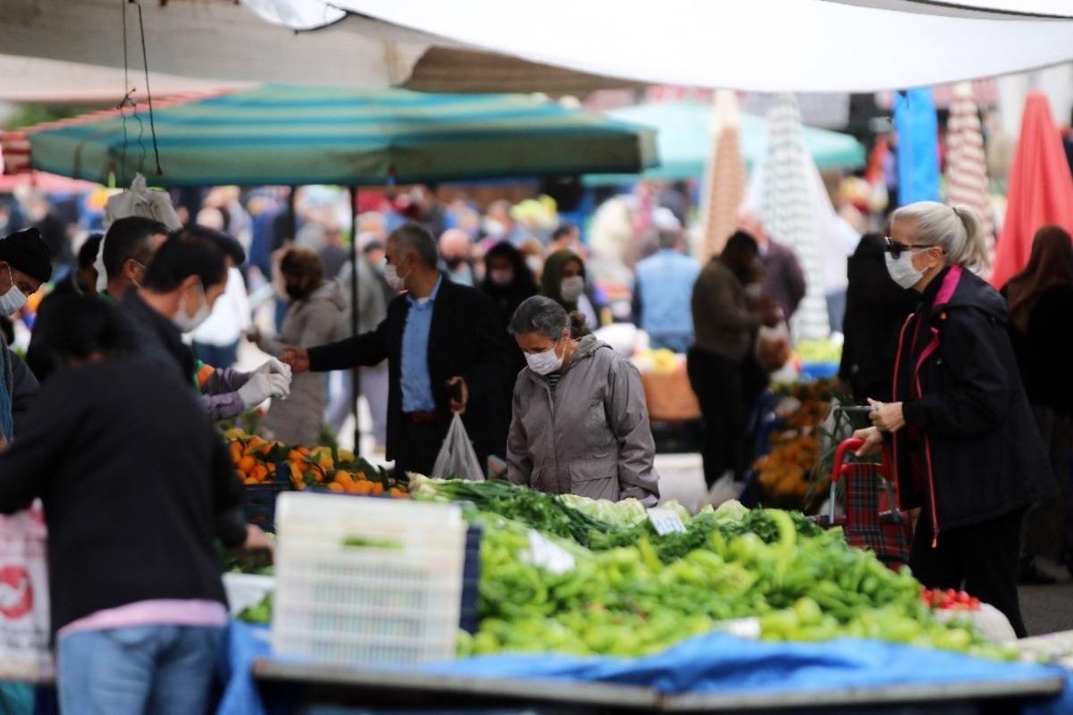 Alanya&rsquo;da d&uuml;kkan ve pazarlara denetim