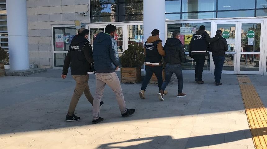 Elazığ&rsquo;da uyuşturucu ile m&uuml;cadele: 2 ş&uuml;pheli tutuklandı