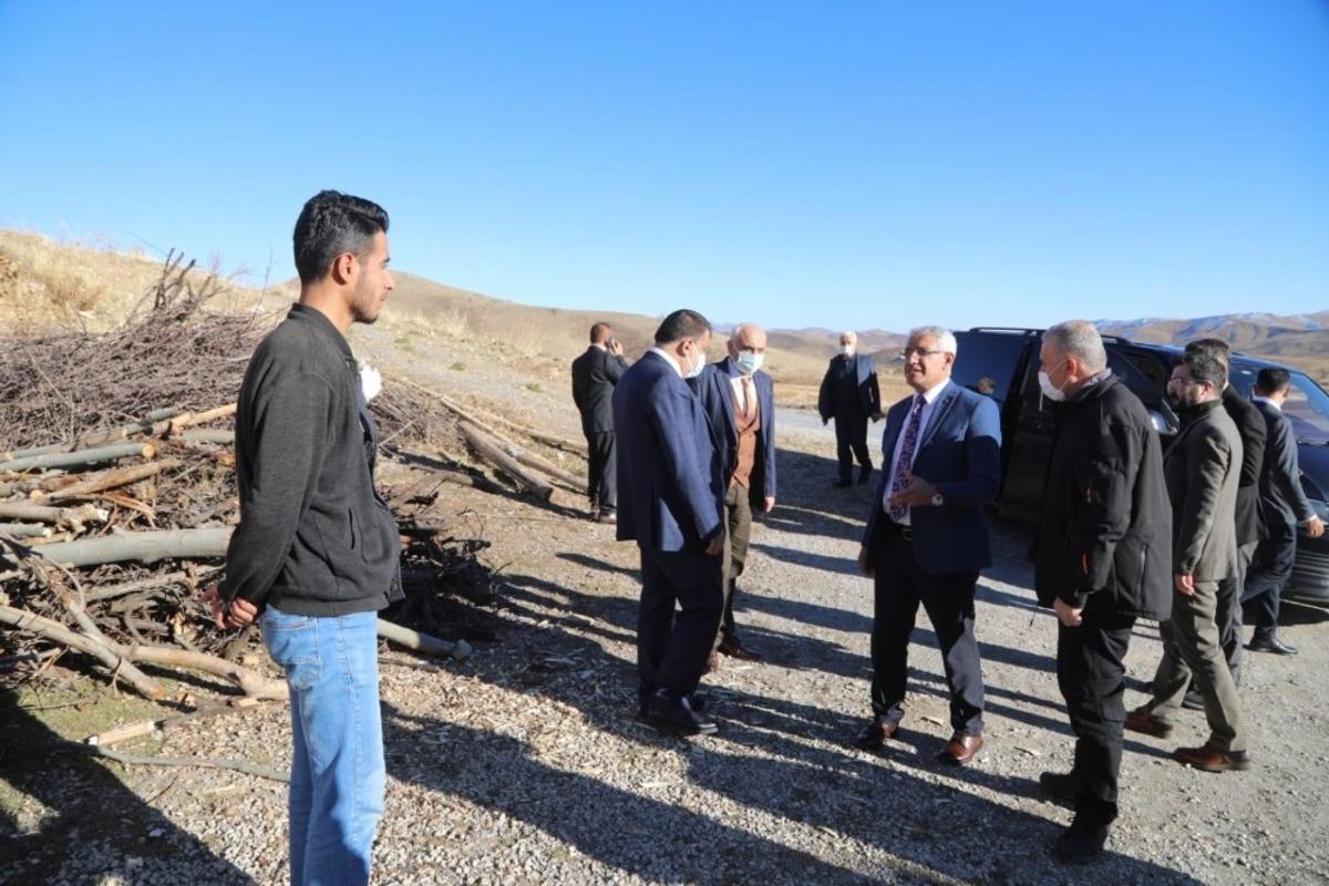 Başkanlar deprem b&ouml;lgesinde inceleme yaptı