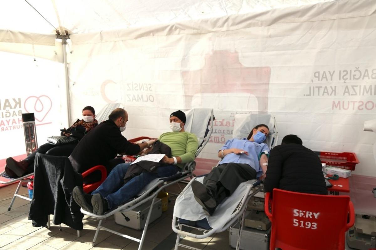 Serdivan Belediyesinden kan bağışı kampanyası