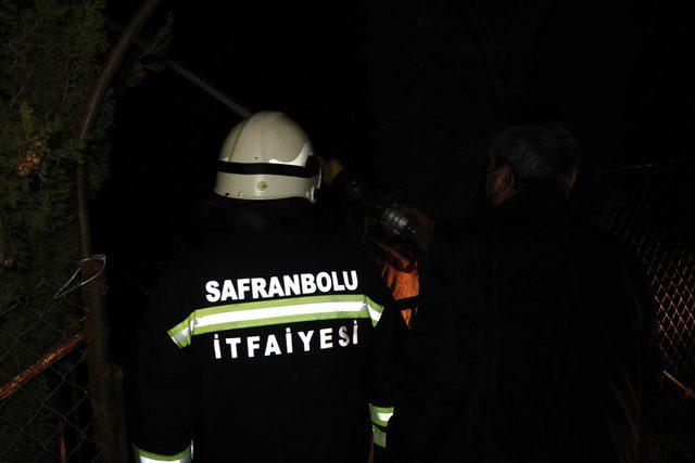 Karabük'te benzinle tutuşturulmaya çalışılan sobanın parlaması sonucu yangın çıktı