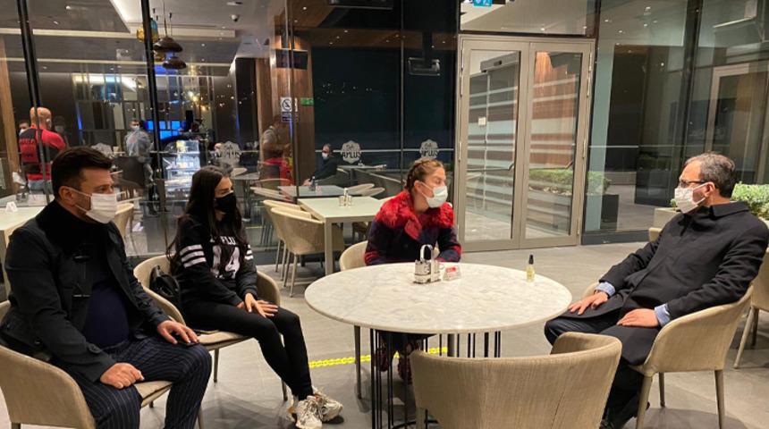 Bakan Kasapoğlu, teknik direktör Yılmaz Vural'ı ziyaret etti