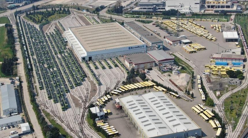 Sokağa &ccedil;ıkma kısıtlamasında toplu taşıma kullananlar dikkat