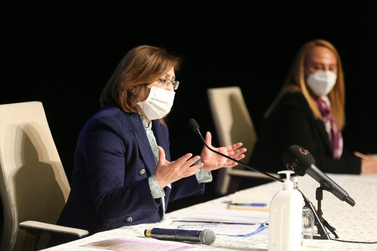 Fatma Şahin&rsquo;den esnafa kira desteği m&uuml;jdesi