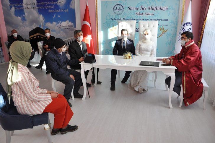 Müftülükte resmi ve dini nikah bir arada G4