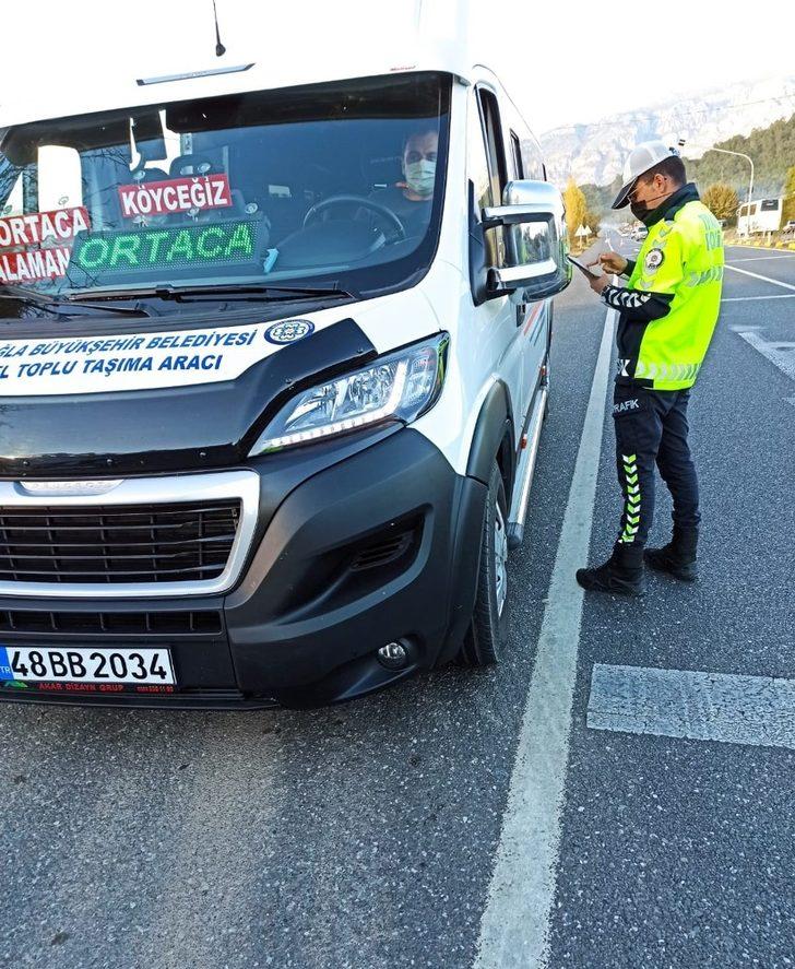 Trafik ekiplerinden Covid-19 denetimi G3