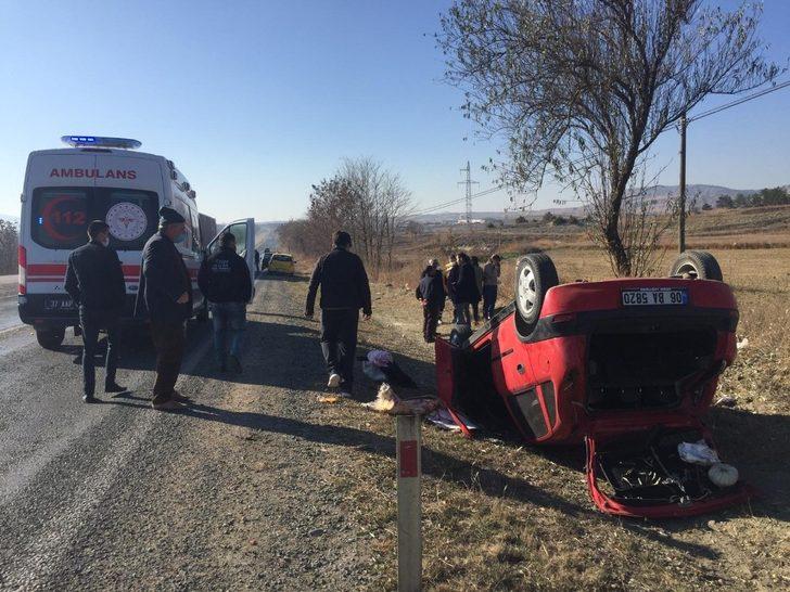 Yoldan çıkan otomobil takla attı G2