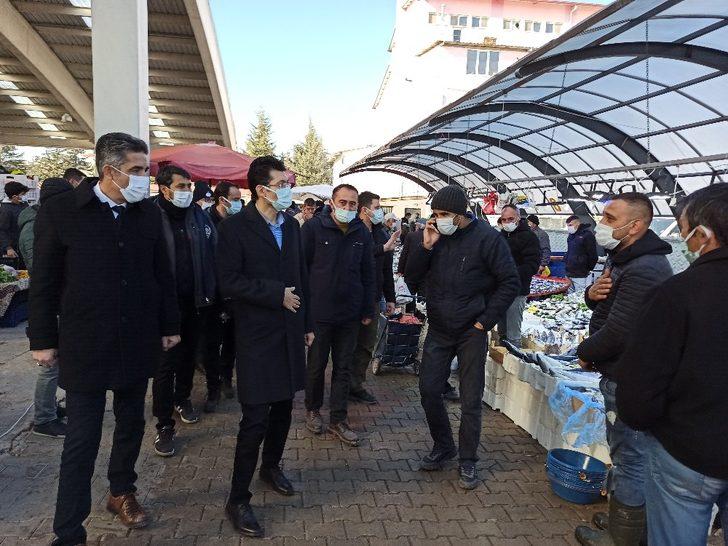 Şuhut Pazarında esnaflara yönelik korona denetimi G3