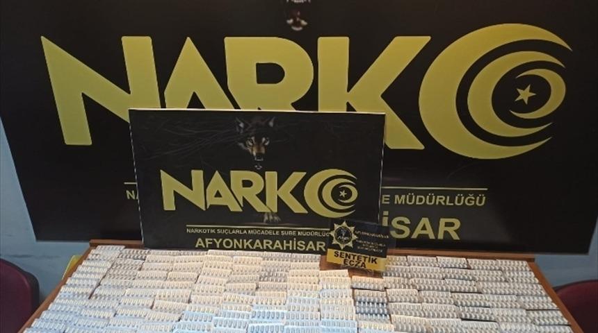 Afyonkarahisar'da 2 bin 168 sentetik hap ele ge&ccedil;irildi
