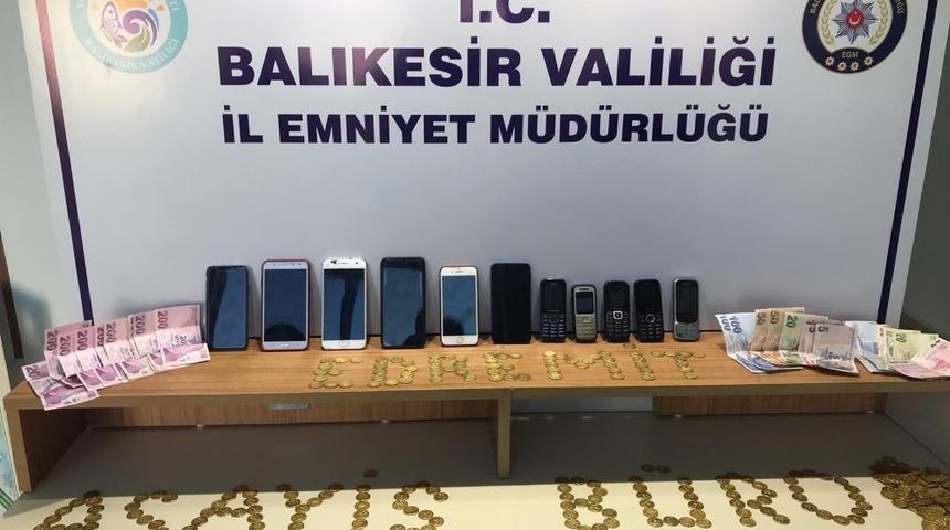 Edremit&rsquo;te sahte sikke operasyonu
