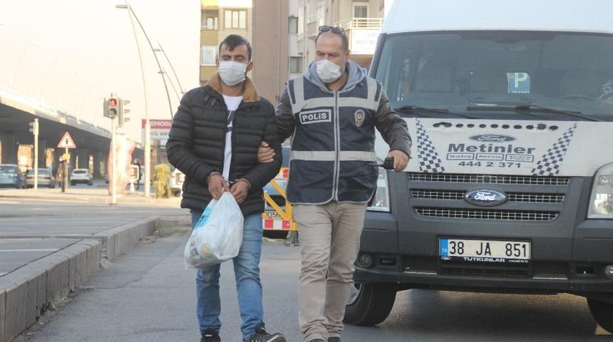 20 yıl kesinleşmiş hapis cezası bulunan ev faresi yakalandı