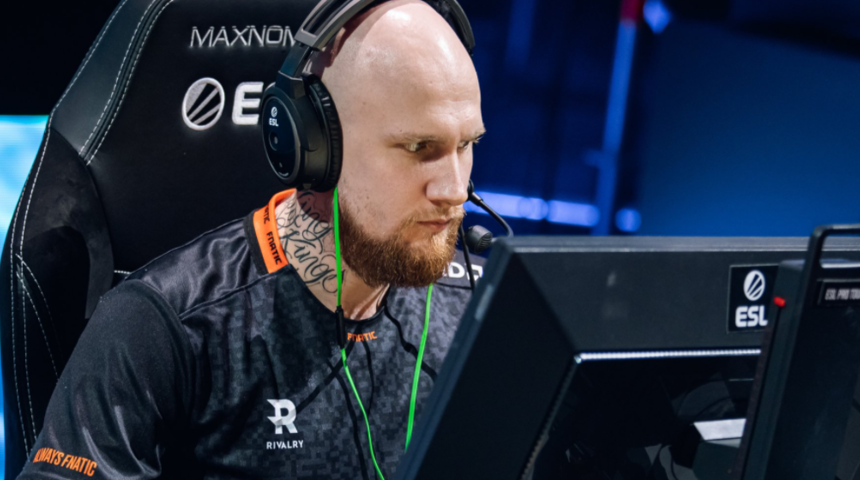 KRIMZ CS:GO'dan banlandı, sosyal medyadan yardım istedi!