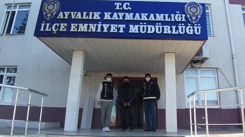 Ayvalık Polisi uyuşturucu satıcılarına g&ouml;z a&ccedil;tırmıyor
