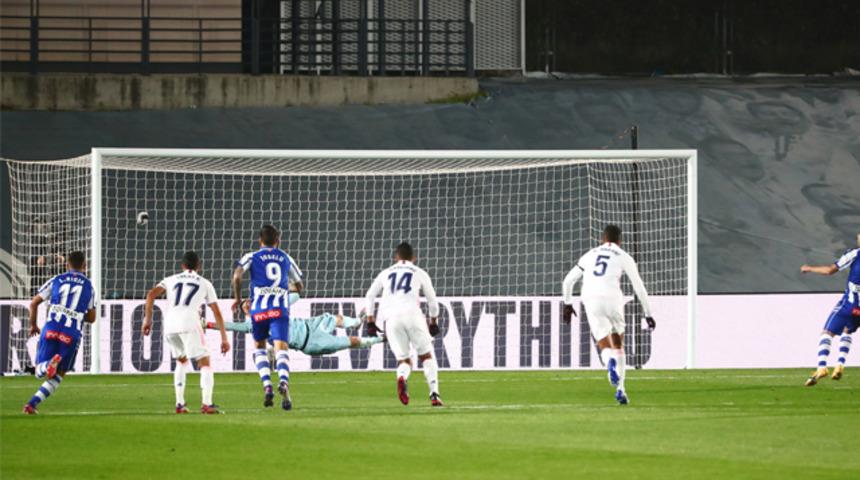 ÖZET | Real Madrid - Deportivo Alaves maç sonucu: 1-2 