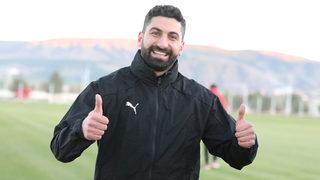 Sivasspor’da kaleci Muammer koronavirüsü atlattı