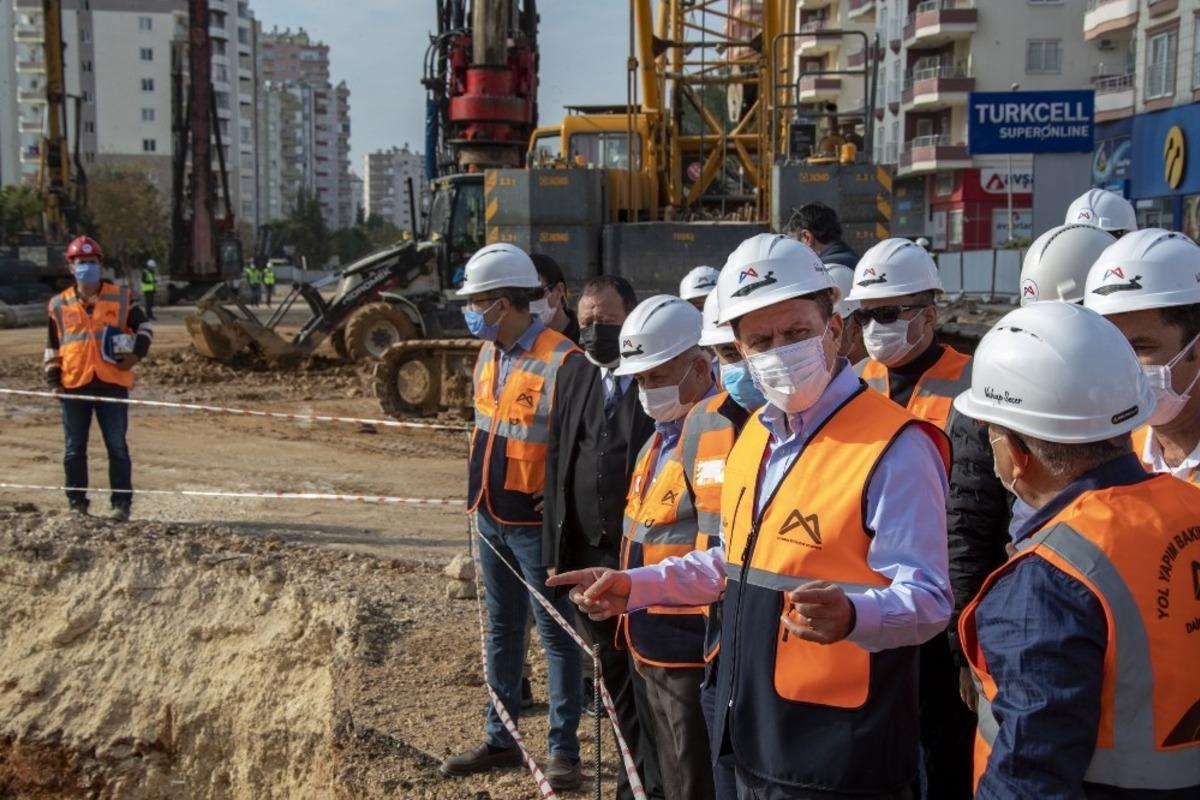 Forum Katlı Kavşak Projesinin y&uuml;zde 30&rsquo;u tamamlandı