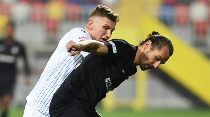 Bursaspor’da en çok top kaybı Burak Kapacak’tan