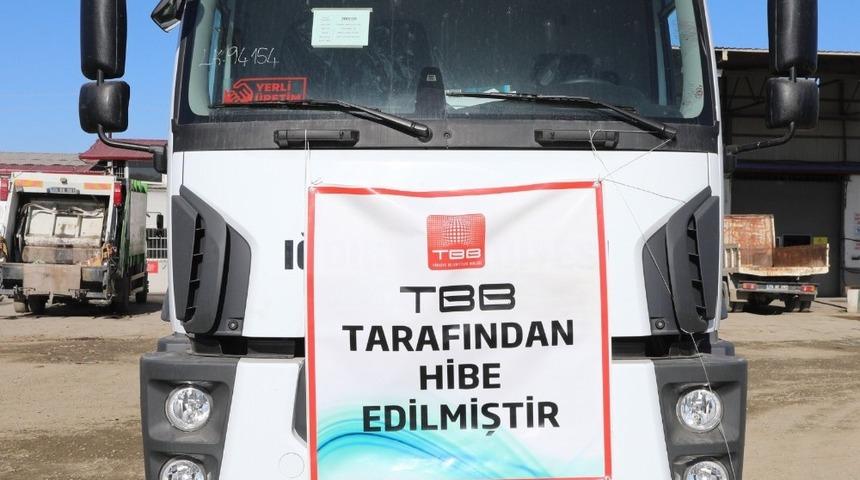 Iğdır Belediyesine kanalizasyon açıcı aracı hibe edildi