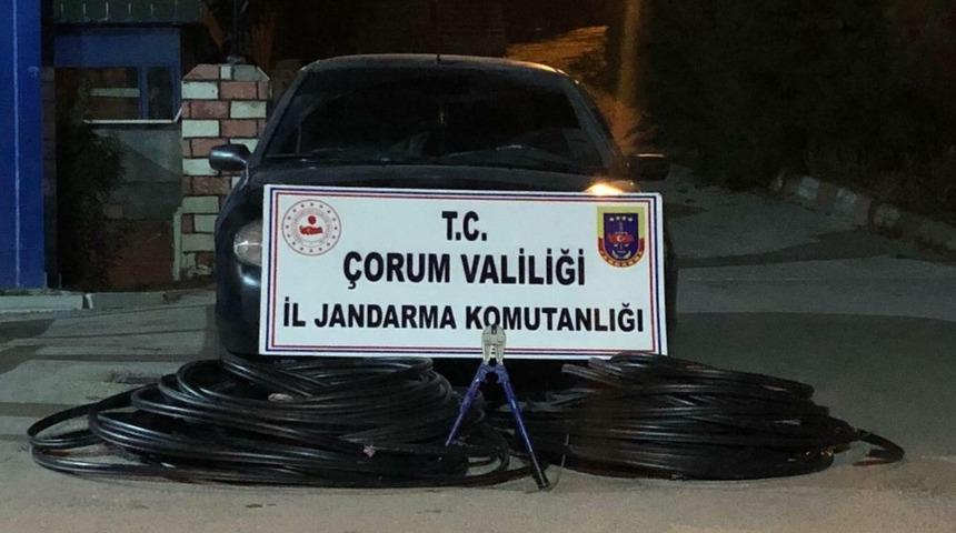 Jandarmanın dikkati hırsızı yakalattı