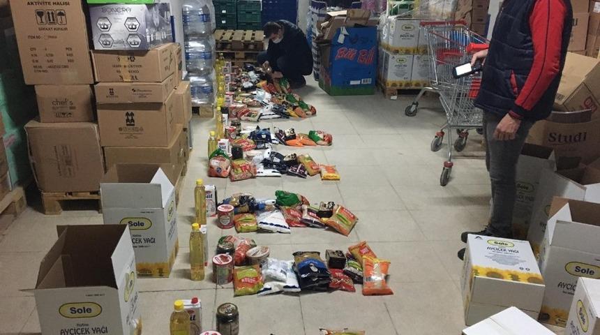 ’İyilik Timi’ ihtiyaç sahiplerinin yardımına koşmaya devam ediyor