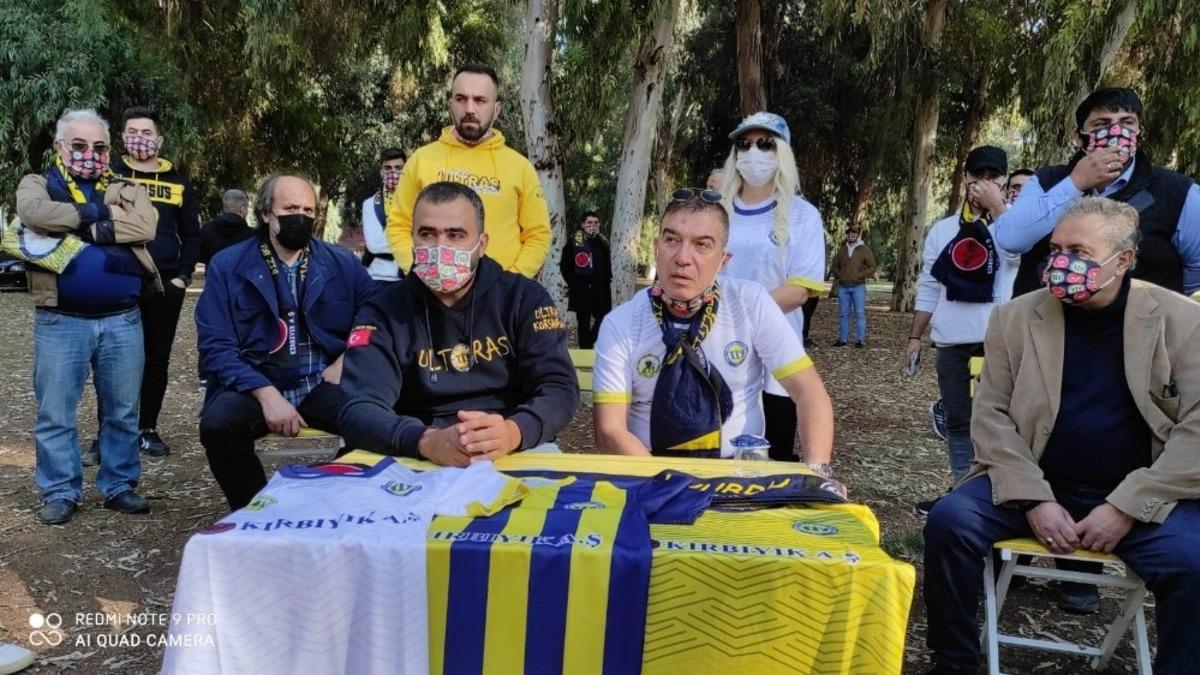 İş adamı Kırbıyık, Tarsus İdman Yurdu taraftarlarıyla buluştu