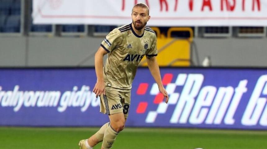 Caner Erkin derbide yedek kaldı!