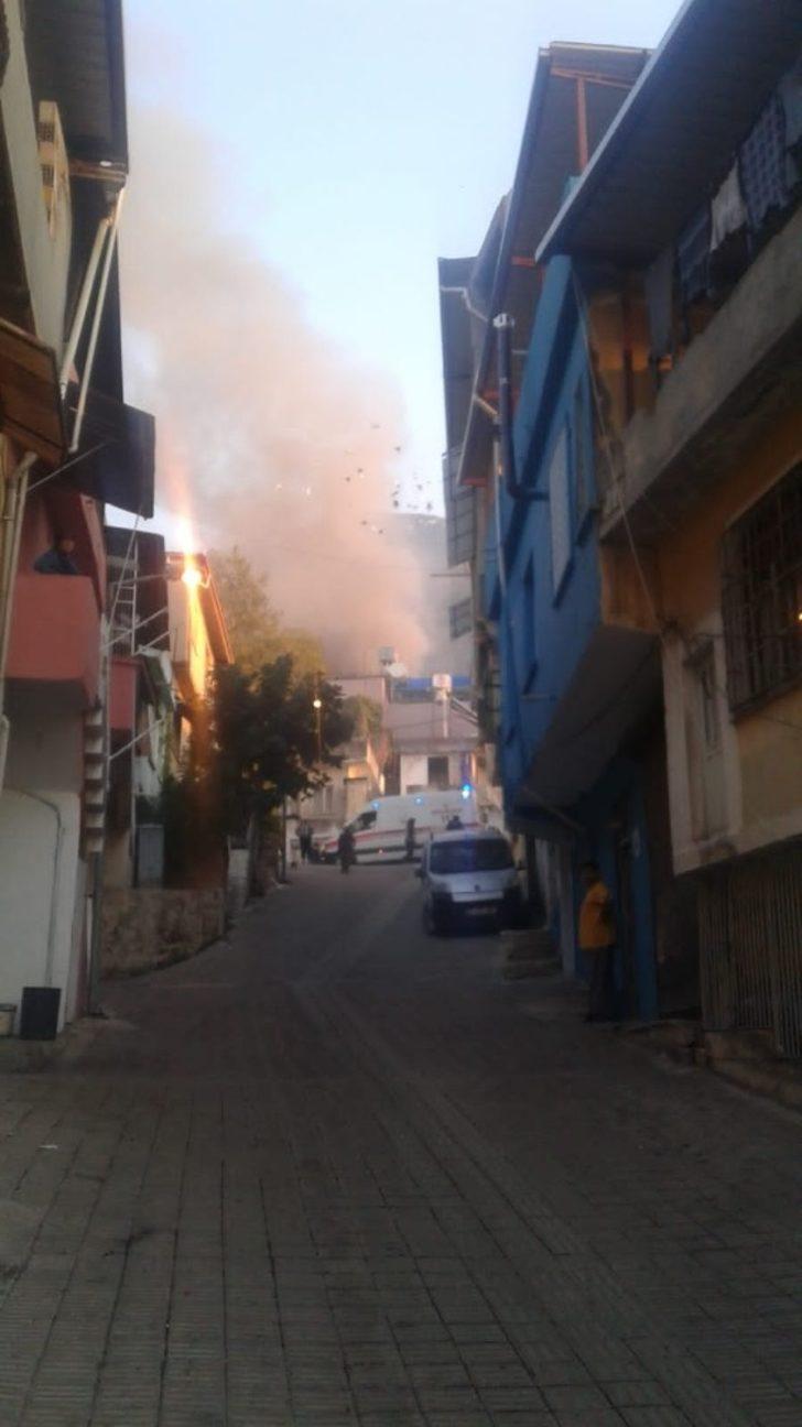 Hatay’da korkutan ev yangını G4