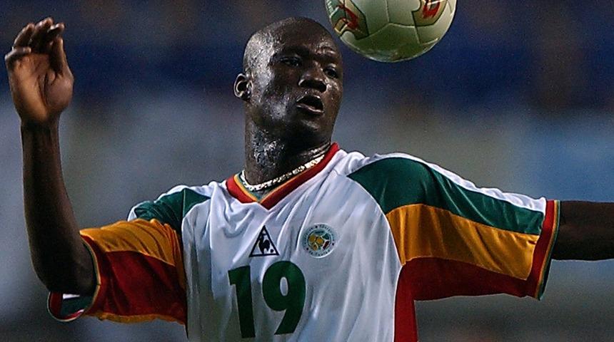 Papa Bouba Diop: Senegal'in 'D&uuml;nya Kupası Kahramanı' 42 yaşında &ouml;ld&uuml;