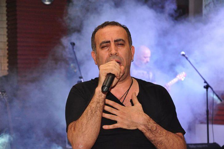 Haluk Levent Adanayı karıştırdı Haluk Levent Adanayı karıştırdı
