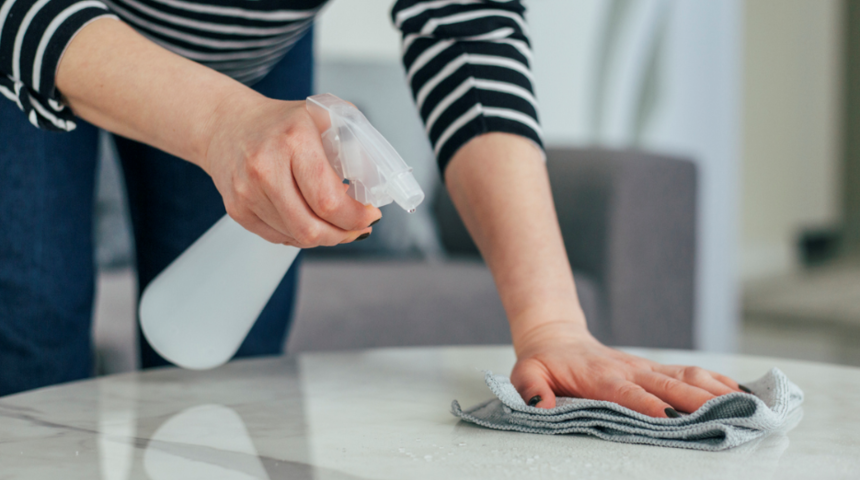 Ev yapımı 2 doğal sprey tarifi! Toz almanın en kolay yolu