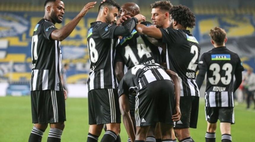 Cyle Larin'den son 5 maça 5 gollük katkı