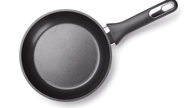 Uzmanlardan plastik uyarısı: Teflon tavalardan daha riskli