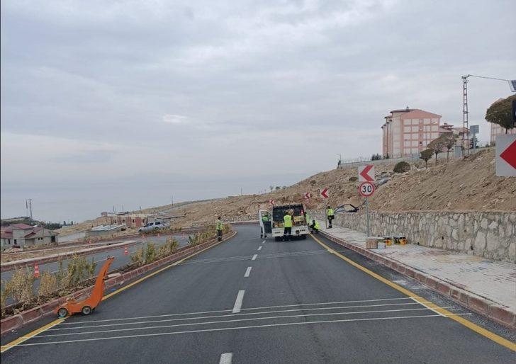 Van Büyükşehir Belediyesi yolları kış mevsimine hazırlıyor G2